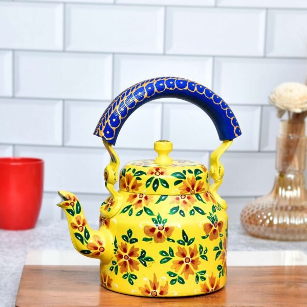 Hand Painted Aluminium Tea Kettle 750 ml for kitchen décor Home Décor