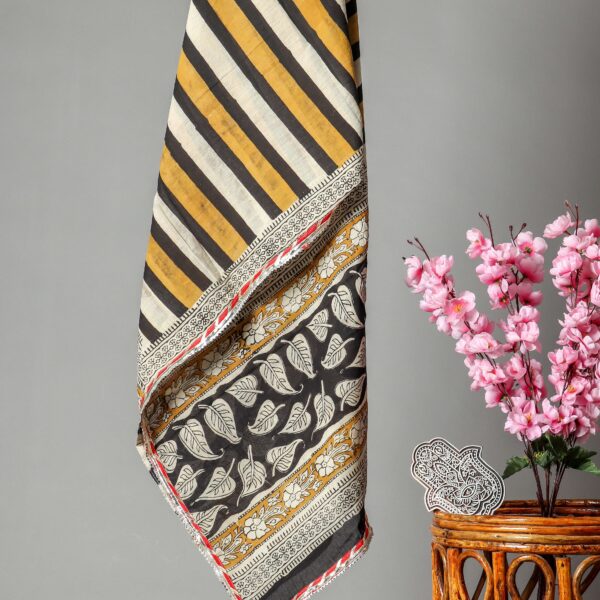 Women Pure Cotton Block Printed Dupatta Set
