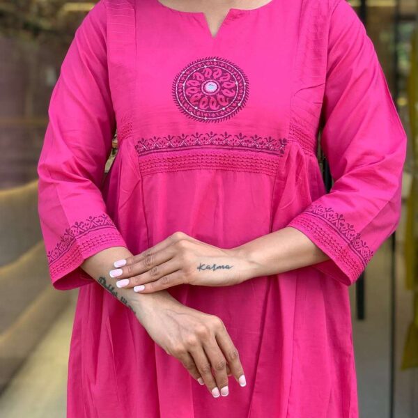 Women's Cotton Embroidery Handblock Floral Kurti Pant With Dupatta Set