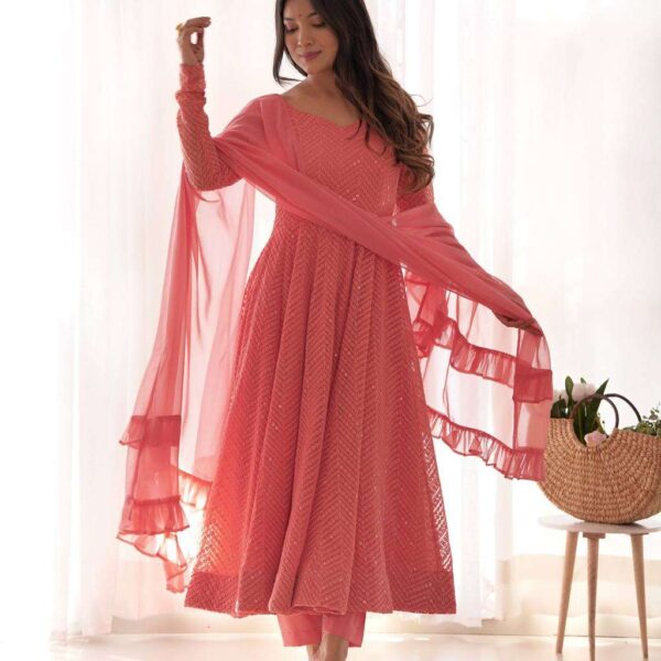 Womens Pure Romansilk Chanderi Embroidered Anarkali Kurti With Dupatta & Pant Set