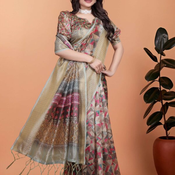 Golden Beige Soft Silk Saree with Geometric Weave & Pink Ornamental Pallu
