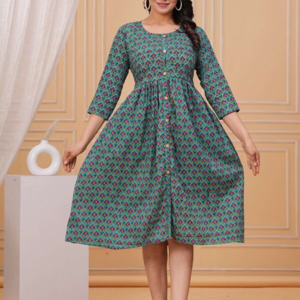 Green Printed A-Line Cotton Dress with Button-Down Front & 3/4th Sleeves