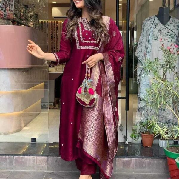 Women's Viscose Silk Heavy Embroidered Straight Kurta With Trouser & Banarasi Jacquard Dupatta Set