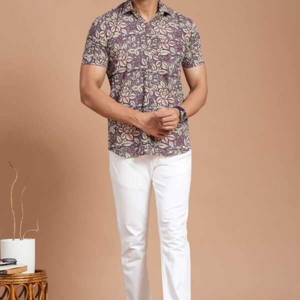 Men's Cotton Purple Floral Printed Short-Sleeve Shirt ? Casual & Summer Wear