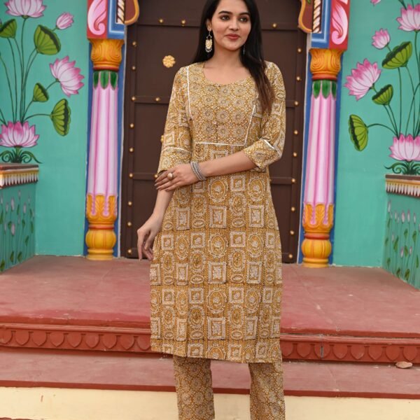Women?s Yellow Cotton Kurta Set with Pants