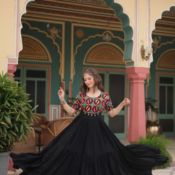 Black Elegant Kutchi Gamthi Work Reyon Gown with Heavy Flair