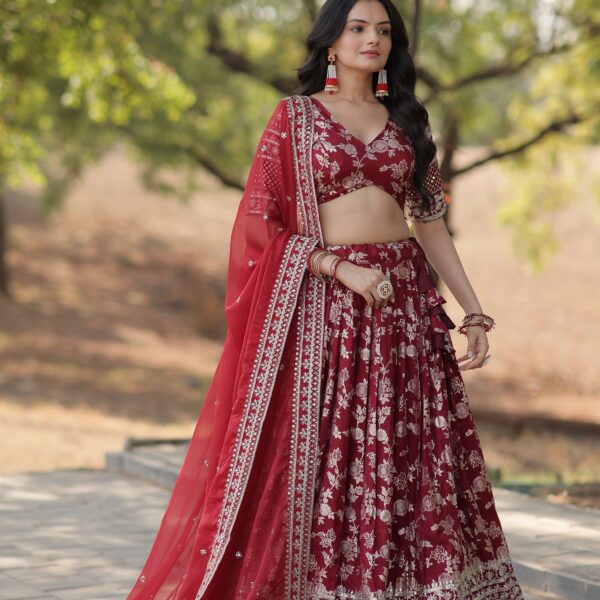 Designer Pure Viscose Jacquard Embroidered Lehenga Choli with Dupatta ?