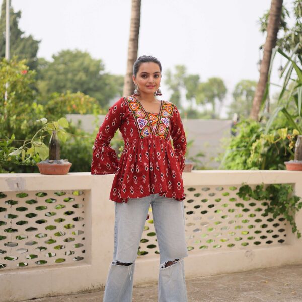 Maroon Cotton Printed Navratri Top with Kutchi Patch Work & Patterned Neck ? Ethnic Festive Wear for Women