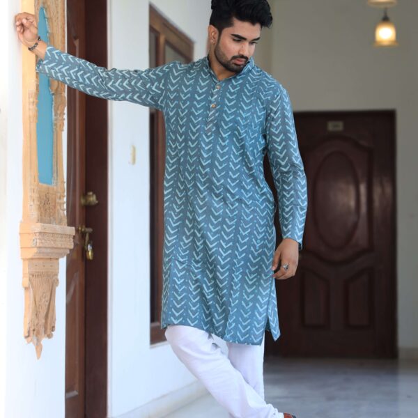 Mens Multicolor Zig-Zag Printed Cotton Kurta with White Pajama ? Traditional Festive & Casual Wear
