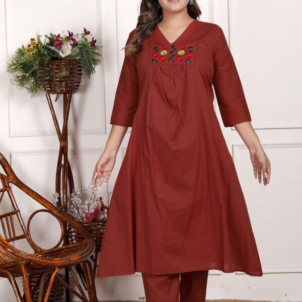 Women's Cotton Embroidered Anarkali Kurti With Pant (Maroon)
