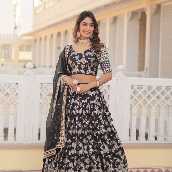 Designer Pure Viscose Jacquard Embroidered Lehenga Choli with Dupatta ?