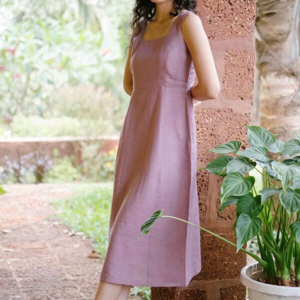 Women's Cotton Solid Pain Sleeveless Midi Dress Stylish Western One Piece Casual Empire Dress  ( Vintage Pink )