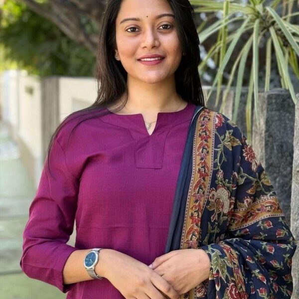 Women's Cotton Solid Straight Kurti With Pant and Dupatta Set